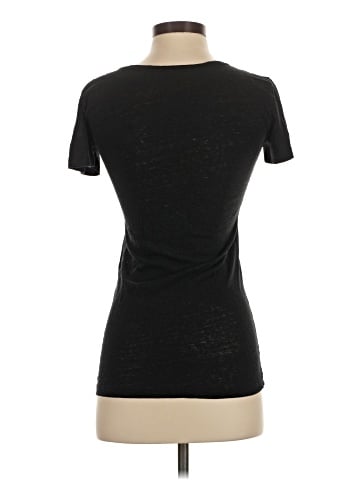 Victoria's Secret Short Sleeve T-Shirt (view 2)