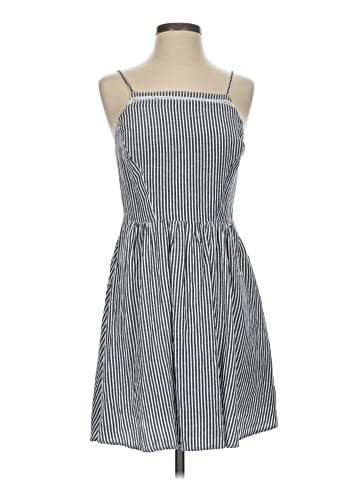Old Navy Casual Dress (view 1)