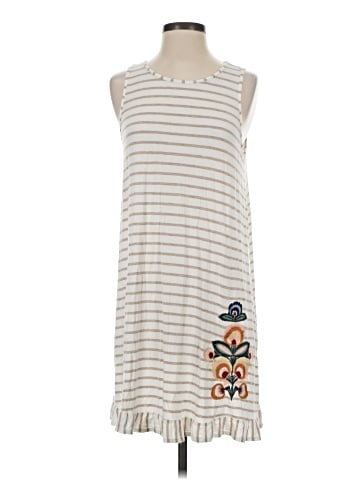 Everleigh Casual Dress (view 1)