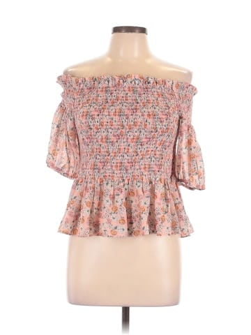 Socialite 3/4 Sleeve Blouse (view 1)