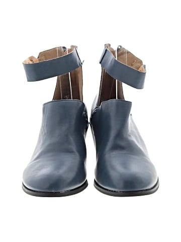 Unbranded Ankle Boots (view 2)