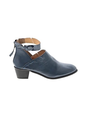 Unbranded Ankle Boots (view 1)