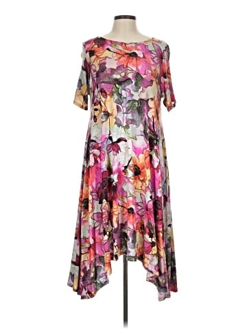 Agnes & Dora Casual Dress (view 1)