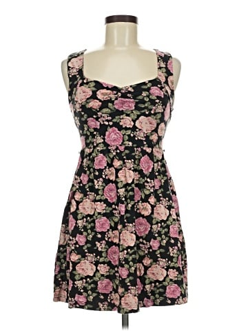 Forever 21 Casual Dress (view 1)