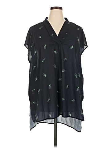 ELOQUII Short Sleeve Blouse (view 1)