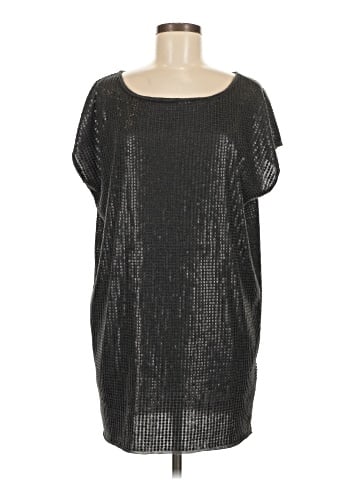 Vince. 3/4 Sleeve Top (view 1)
