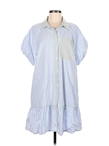 Crown & Ivy Casual Dress (view 1)