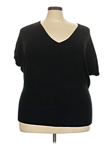 Lane Bryant Short Sleeve T-Shirt (view 1)