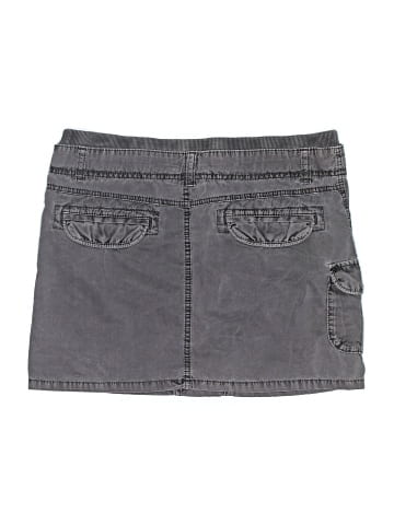 Uniqlo Cargo Shorts (view 2)