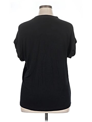 Pleione Short Sleeve Blouse (view 2)