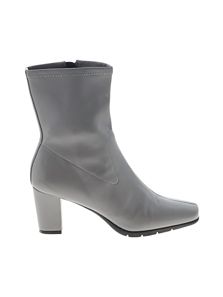 Pre-owned Aerosoles Ankle Boots In Gray