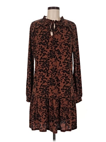 oasis Casual Dress (view 1)
