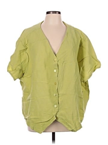 Avenue Vest (view 1)