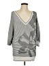 White House Black Market Silver Pullover Sweater Size L - photo 1