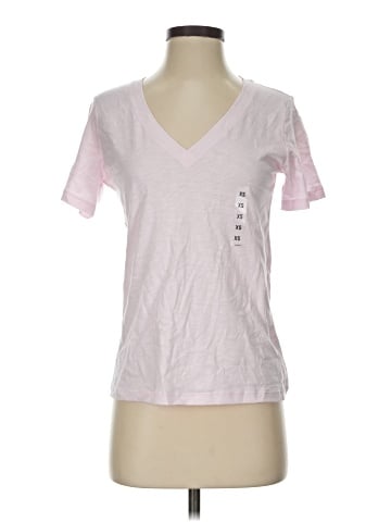 Uniqlo Short Sleeve T-Shirt (view 1)