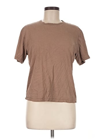 Uniqlo Short Sleeve T-Shirt (view 1)