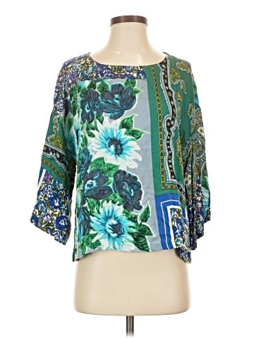 Tiny 3/4 Sleeve Blouse (view 1)