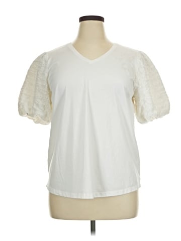 Chico's Short Sleeve T-Shirt (view 1)