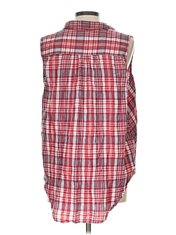 Khakis & Co Sleeveless Button-Down Shirt (view 2)