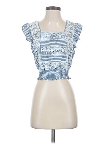 American Eagle Outfitters Tank Top (view 1)