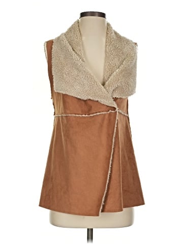 Dylan Vest (view 1)