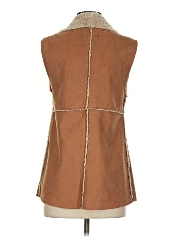 Dylan Vest (view 2)
