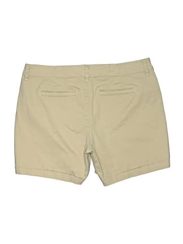 Lee Khaki Shorts (view 2)
