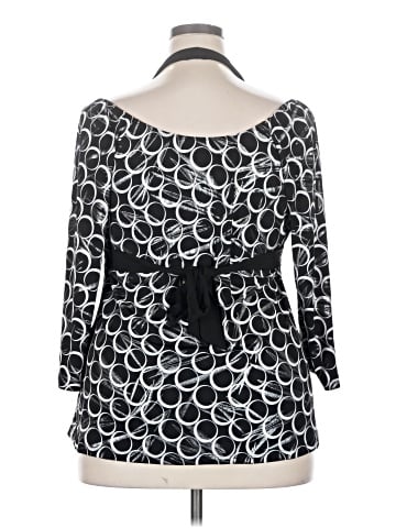 Maurices 3/4 Sleeve Blouse (view 2)