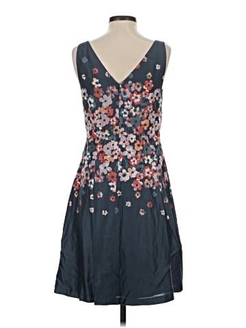 Ann Taylor LOFT Outlet Cocktail Dress (view 2)