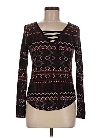 rue21 Pullover Sweater (view 1)