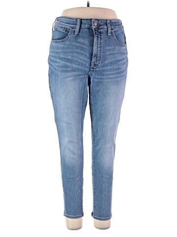 Madewell Plus Curvy Roadtripper Authentic Skinny Jeans in Vinton Wash (view 1)