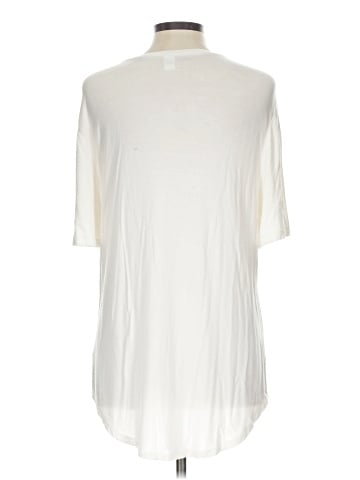 Old Navy Short Sleeve T-Shirt (view 2)