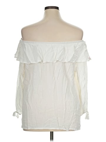 Soho JEANS NEW YORK & COMPANY 3/4 Sleeve Blouse (view 2)