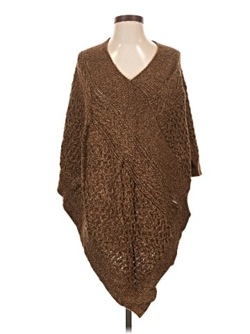 Sahalie Poncho (view 1)