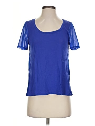 Alo Short Sleeve T-Shirt (view 1)