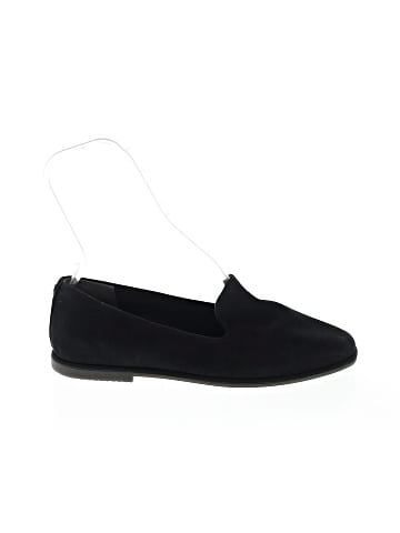 Vionic Flats (view 1)