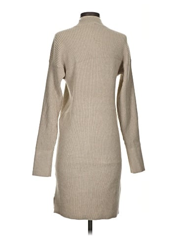 Abercrombie & Fitch Casual Dress (view 2)