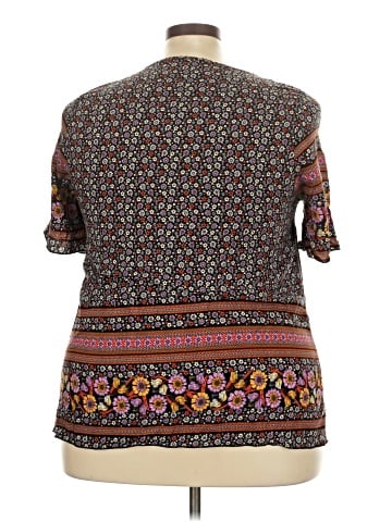 Emery Rose 3/4 Sleeve T-Shirt (view 2)
