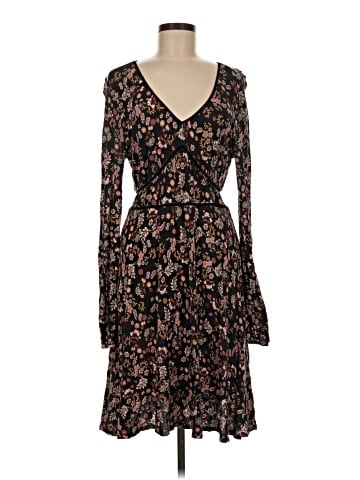 Xhilaration Casual Dress (view 1)