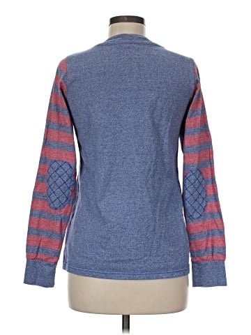 Antigua Sweatshirt (view 2)