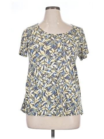 Lularoe Short Sleeve T-Shirt (view 1)
