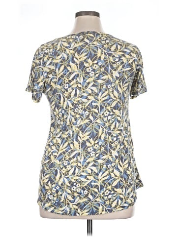 Lularoe Short Sleeve T-Shirt (view 2)
