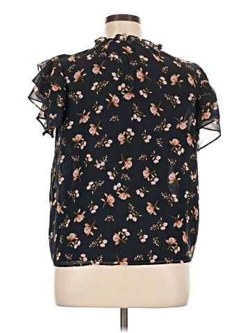 1.State Short Sleeve Blouse (view 2)