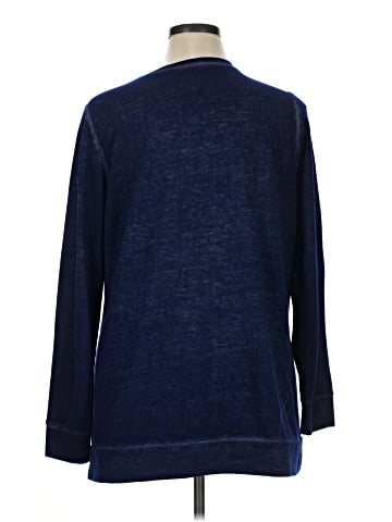 Lane Bryant Long Sleeve T-Shirt (view 2)