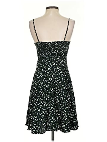 Old Navy Casual Dress (view 2)