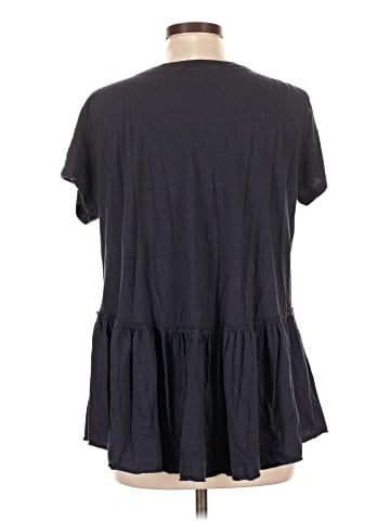 t.la Short Sleeve T-Shirt (view 2)