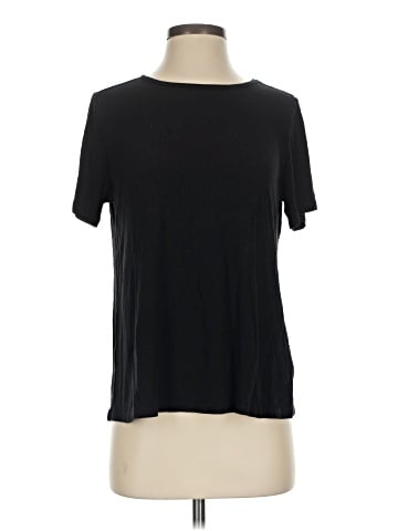 Old Navy Short Sleeve T-Shirt (view 1)