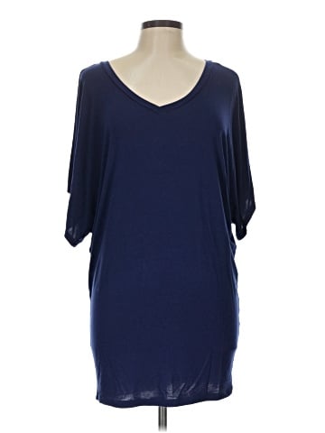 Lock & Love 3/4 Sleeve T-Shirt (view 1)