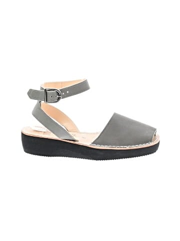 PONS Sandals (view 1)