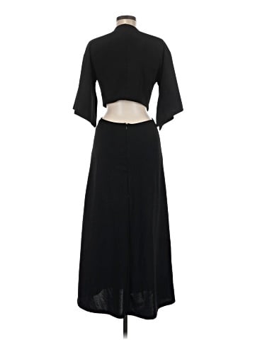 Bardot Cocktail Dress (view 2)